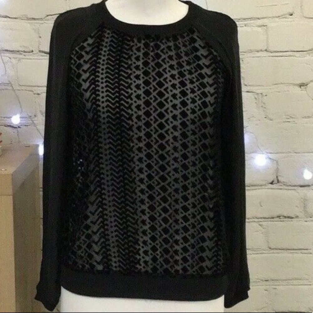 Addison Geometric Pattern Silk Sleeve Top